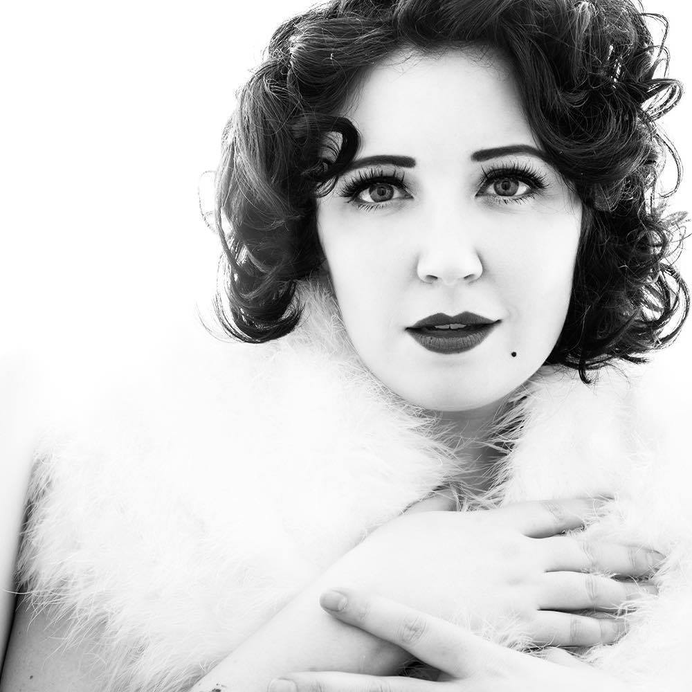 Meet your Posher, Teresa Renee